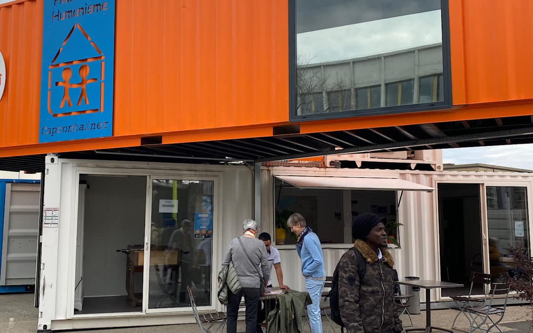 Village Mobile : des containers très accueillants à Gerland