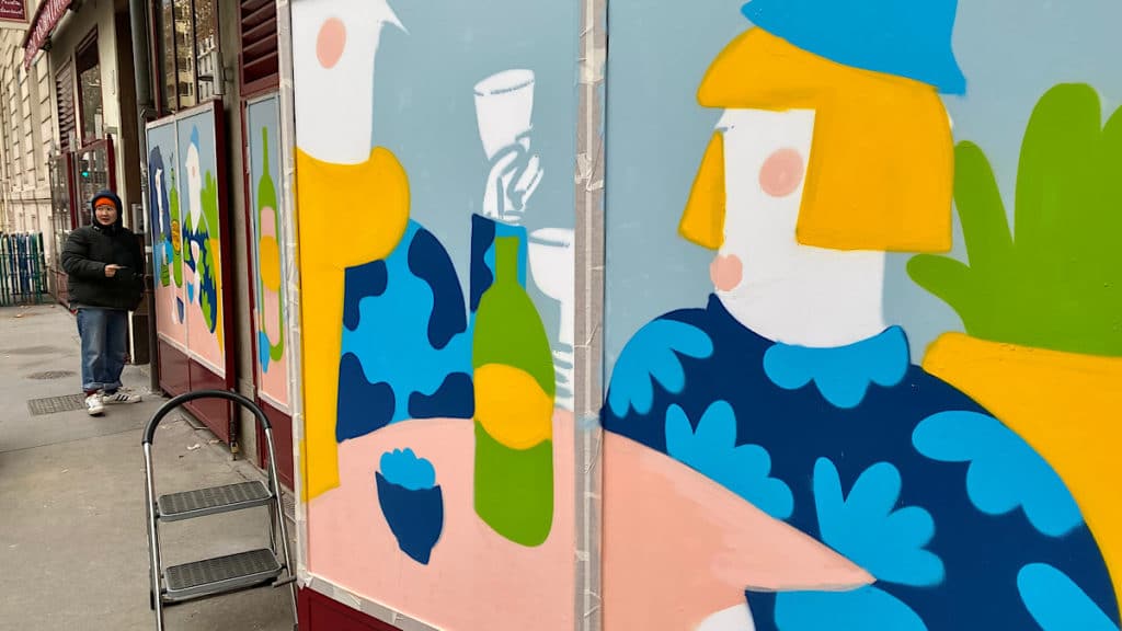 5 artistes s'expriment sur les devantures de restaurants