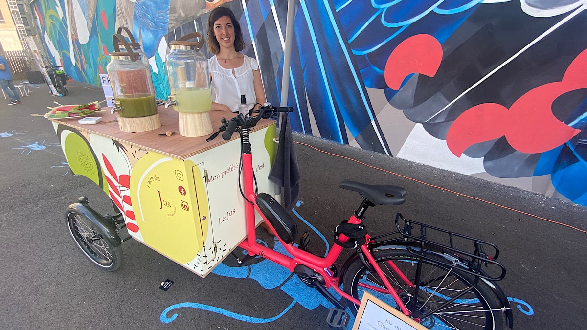 L’Aire de Jus : bar à jus sur trois roues