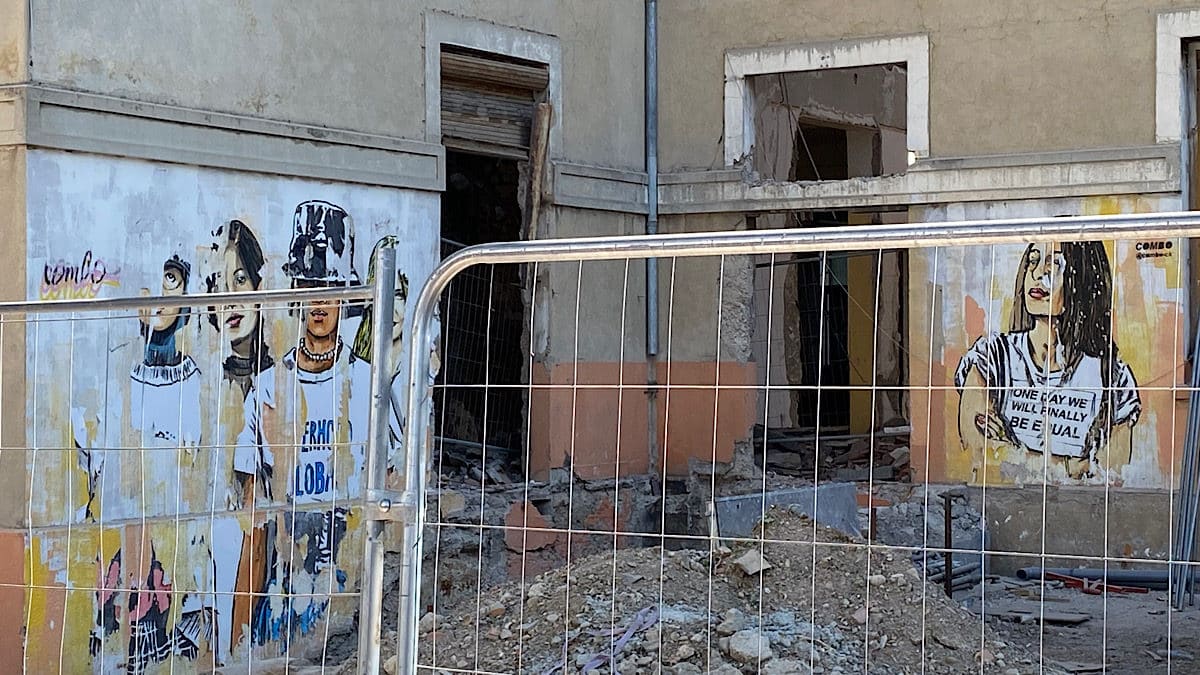 L'AUTRE SOIE EN TRAVAUX