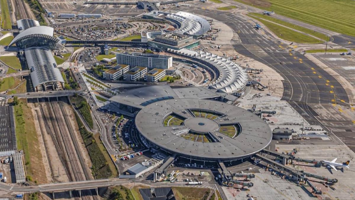 Aéroport Lyon Saint-Exupéry