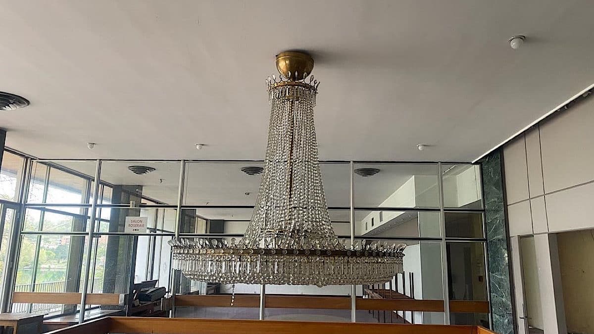 lustre du chalet du parc à Lyon