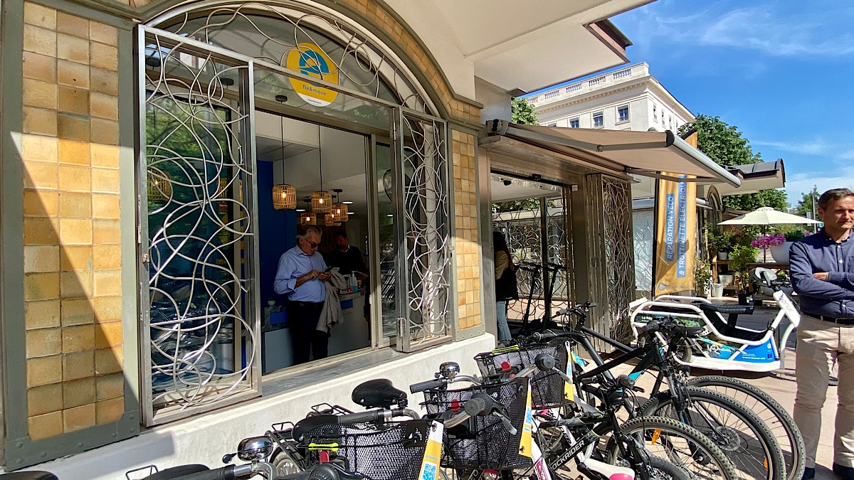 Fix and Move : un kiosque pour louer ou réparer son vélo