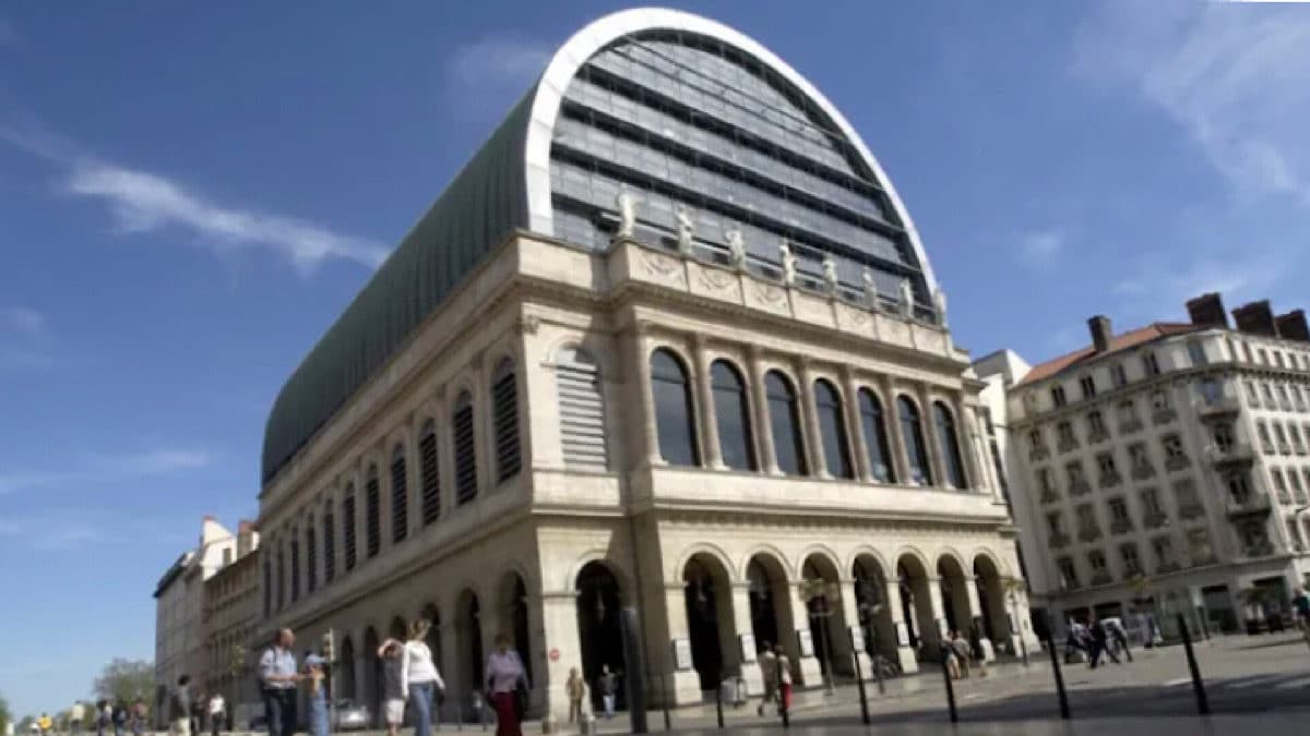 opéra de Lyon transition