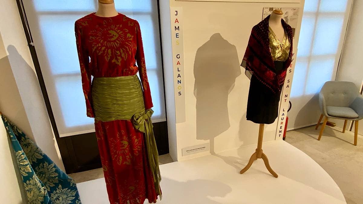 robes velours façonné