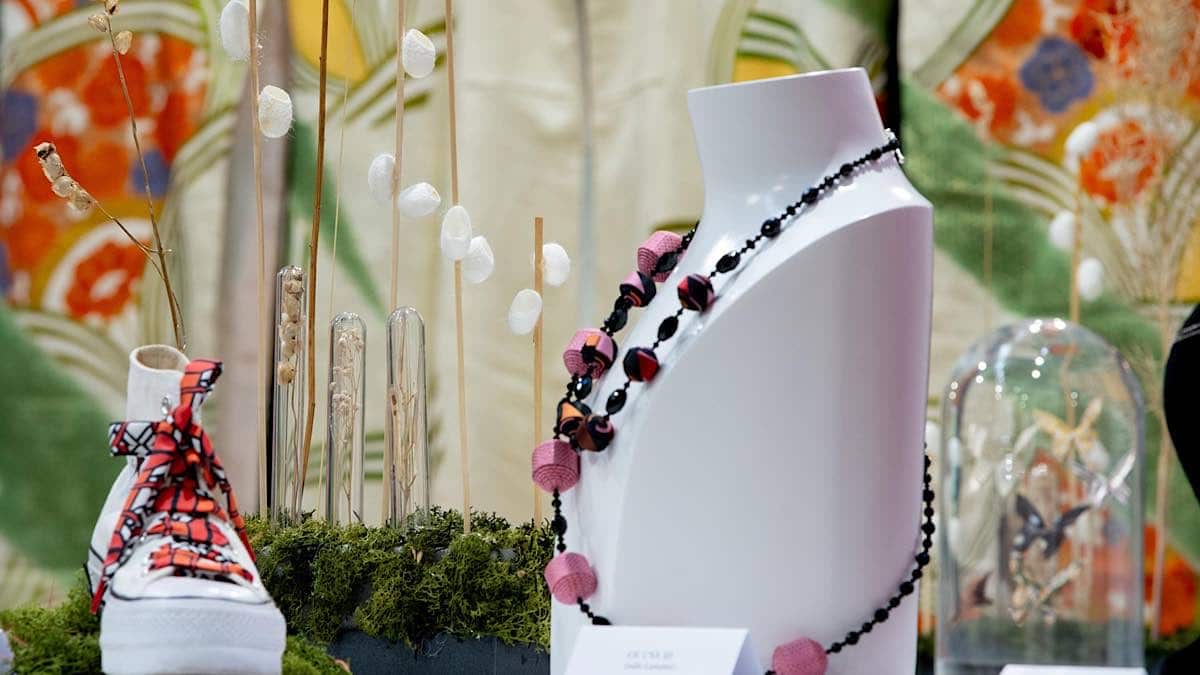 bijoux soie accessoires
