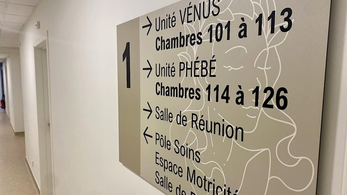 couloirs maison retraite