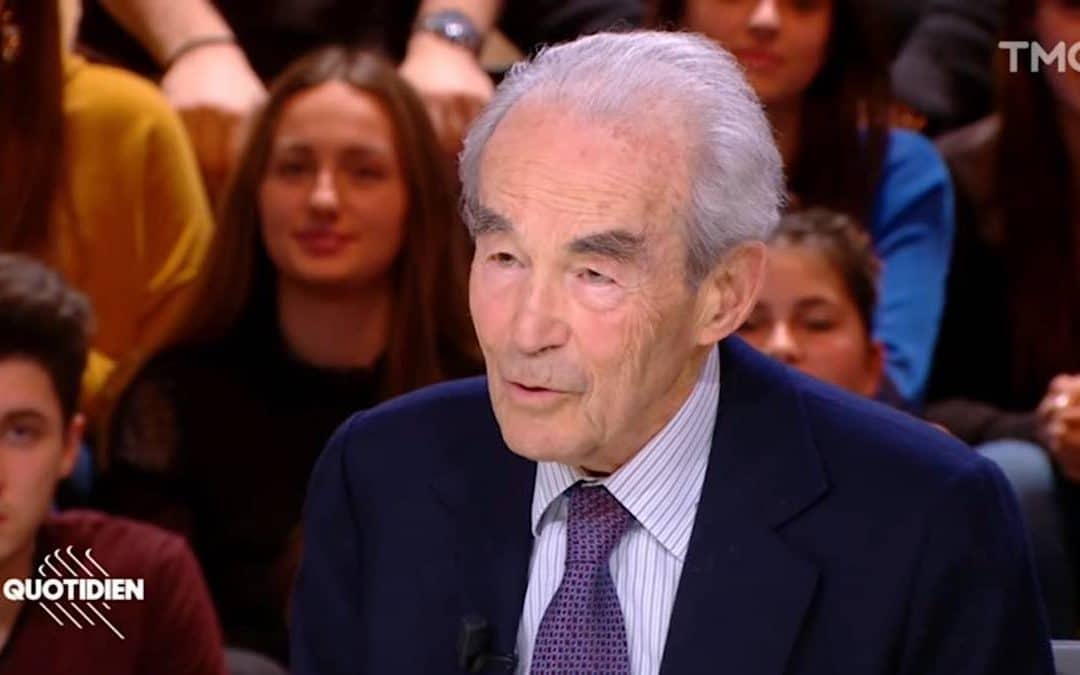 Lyon rend hommage à Robert Badinter