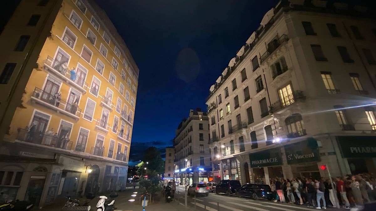 fresque des Lyonnais la nuit