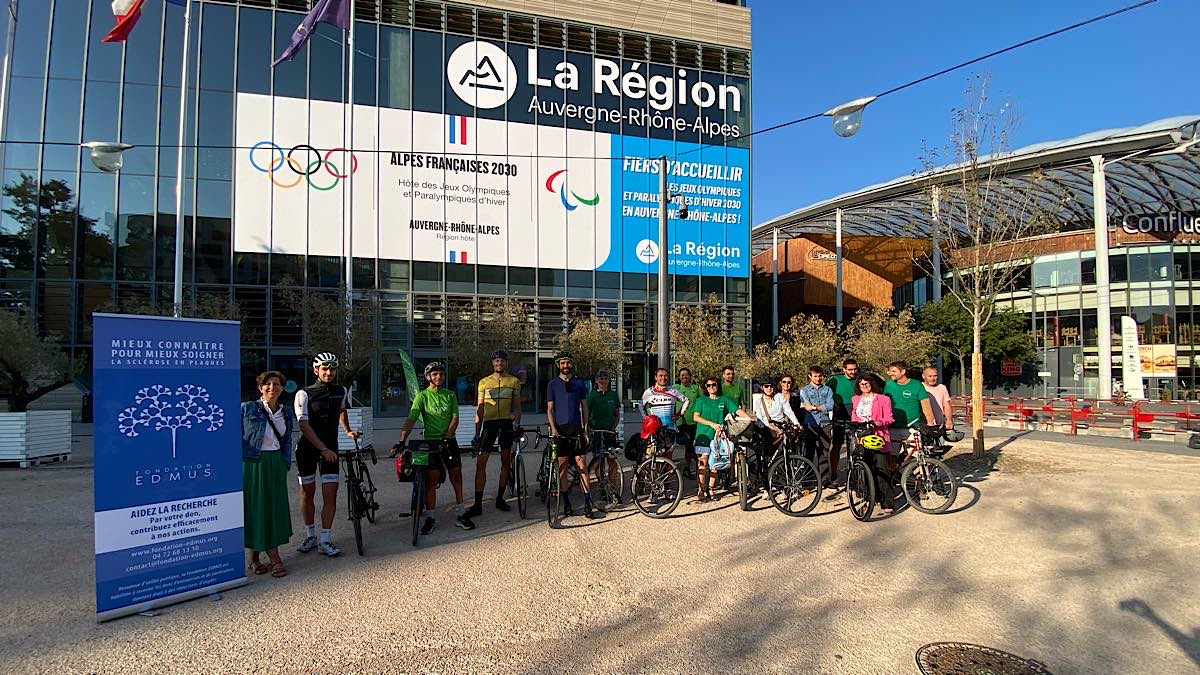 départ du défi Stop à la Scérose en Plaques