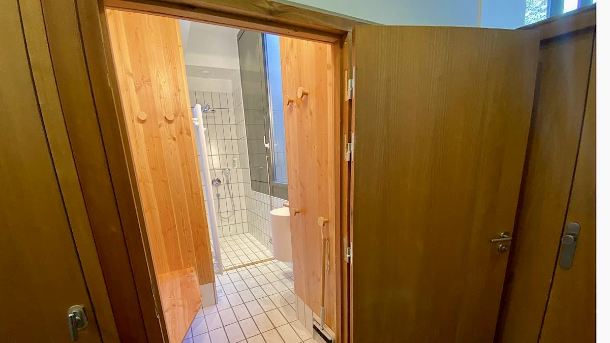 Douche en libre accès
