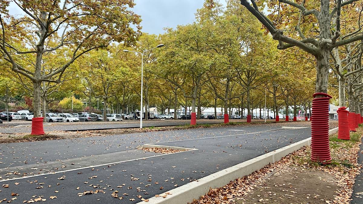 Arrivée des cars à  Gerland