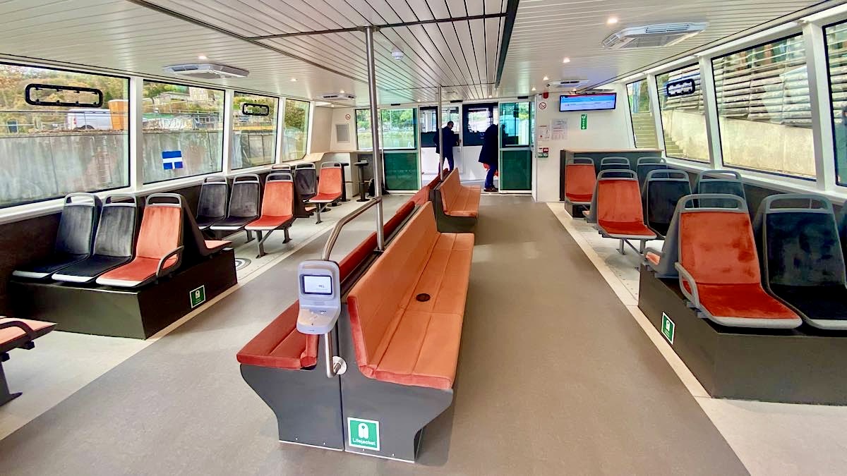 intérieur bateaux électriques Navigône