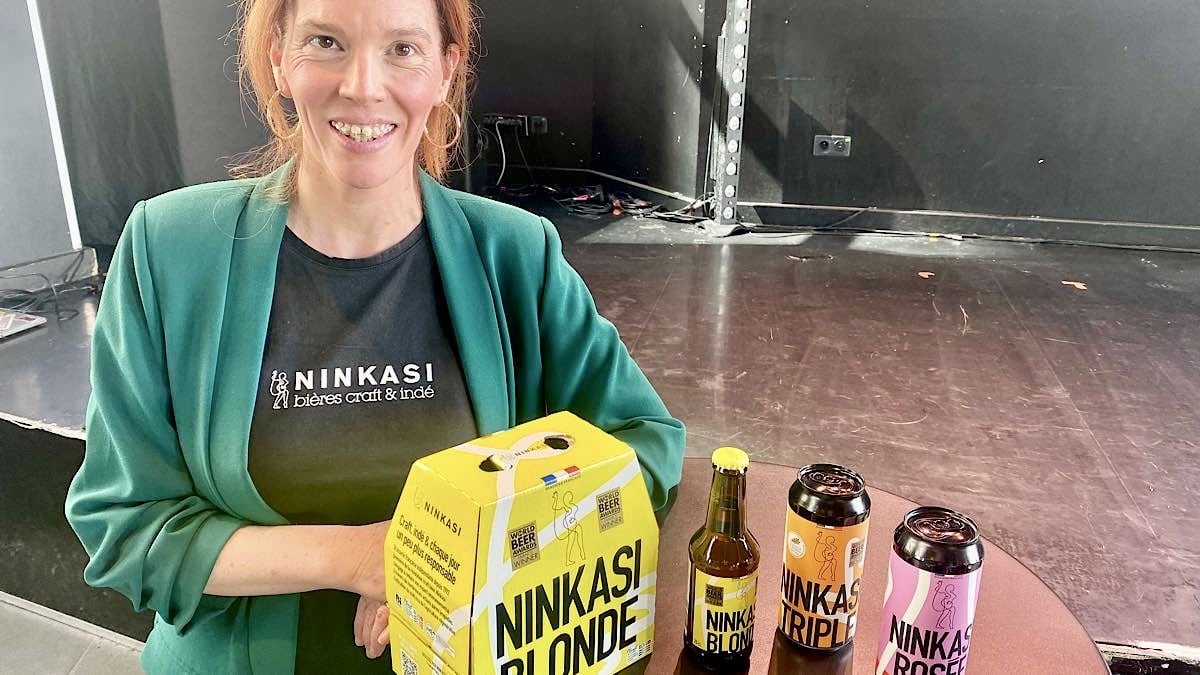 communication Charlotte Crozier