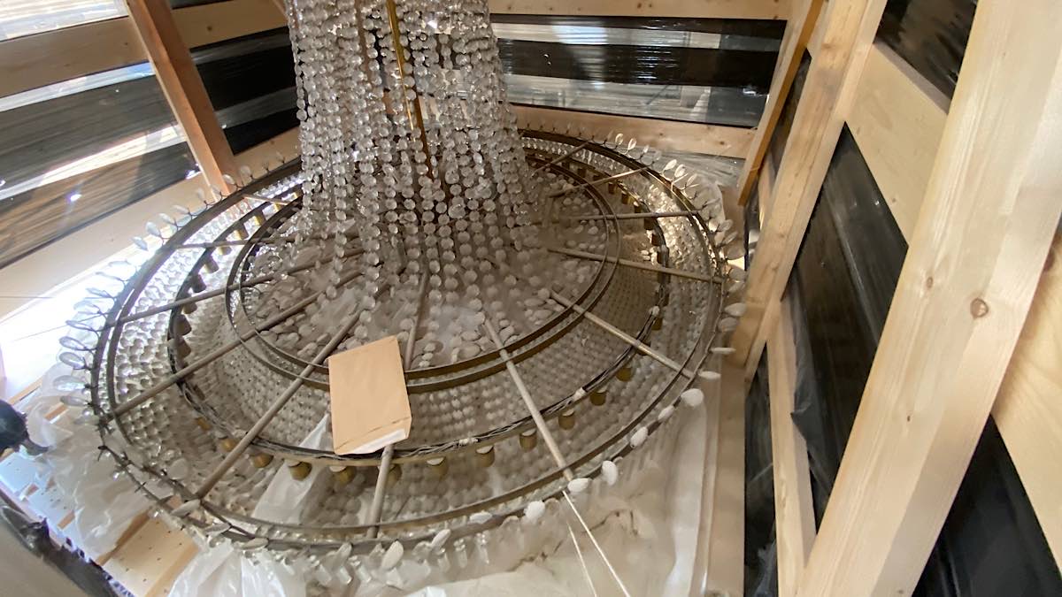lustre monumental