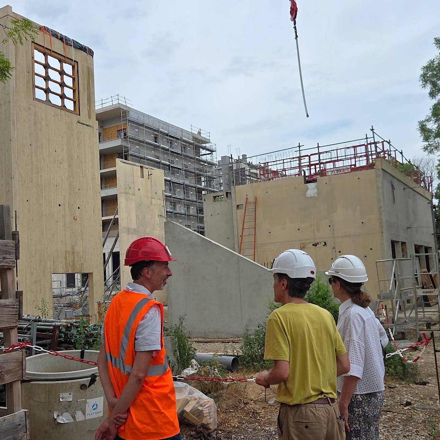 Mermoz : 2 chantiers pour préparer le quartier aux étés à venir episode artwork