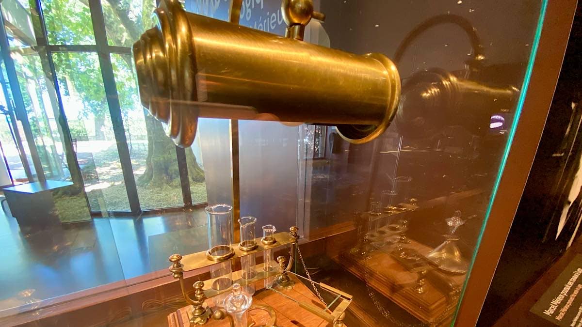 matériel de laboratoire fin XIXème siècle
